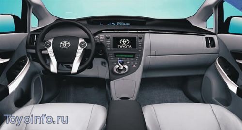 Toyota Prius салон